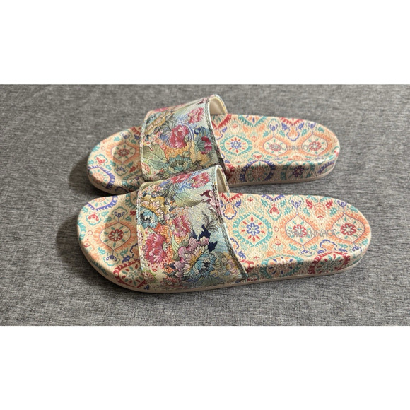 Johnny Was Size 10M Pearce Wave Pool Slide Sandals Colorful Pink Floral Pattern - Picture 3 of 7